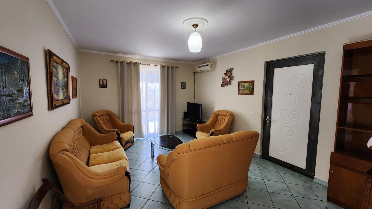 Apartament Hillside Escape *